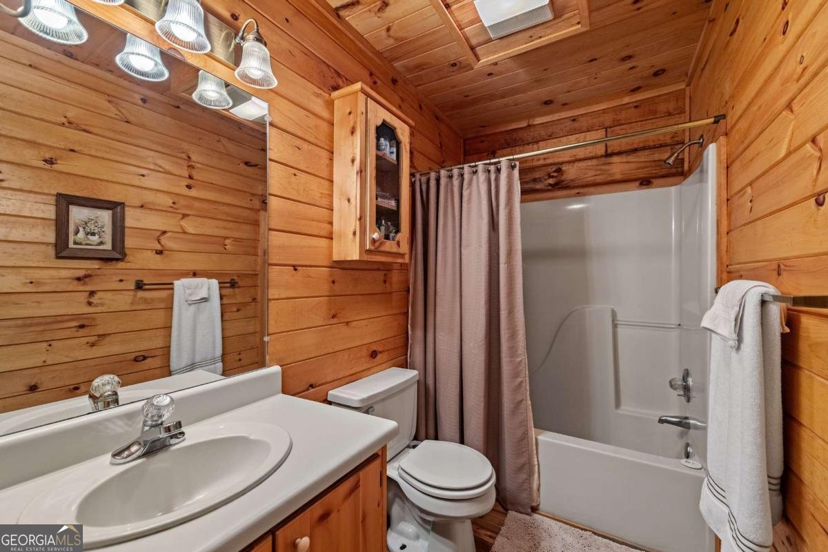 35 35 The Bluff Morganton - 29