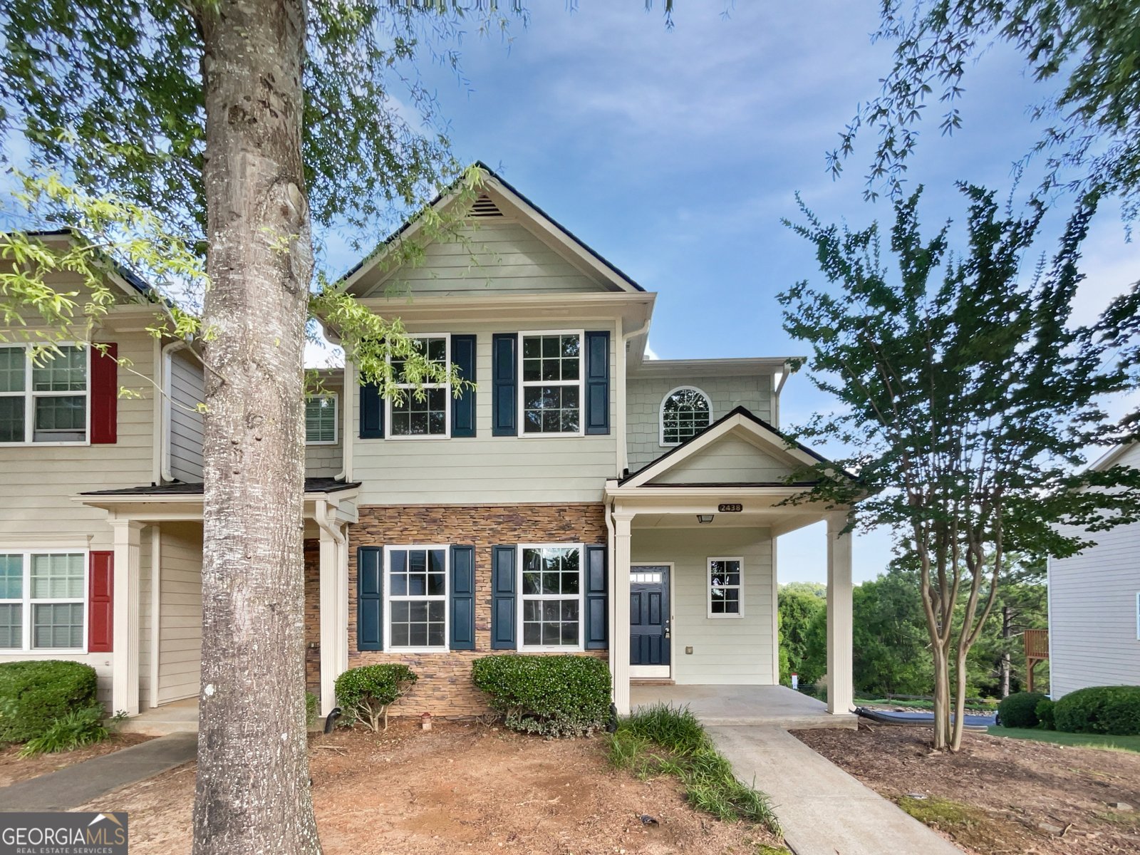 2438 Suwanee Pointe Drive Lawrenceville - 1