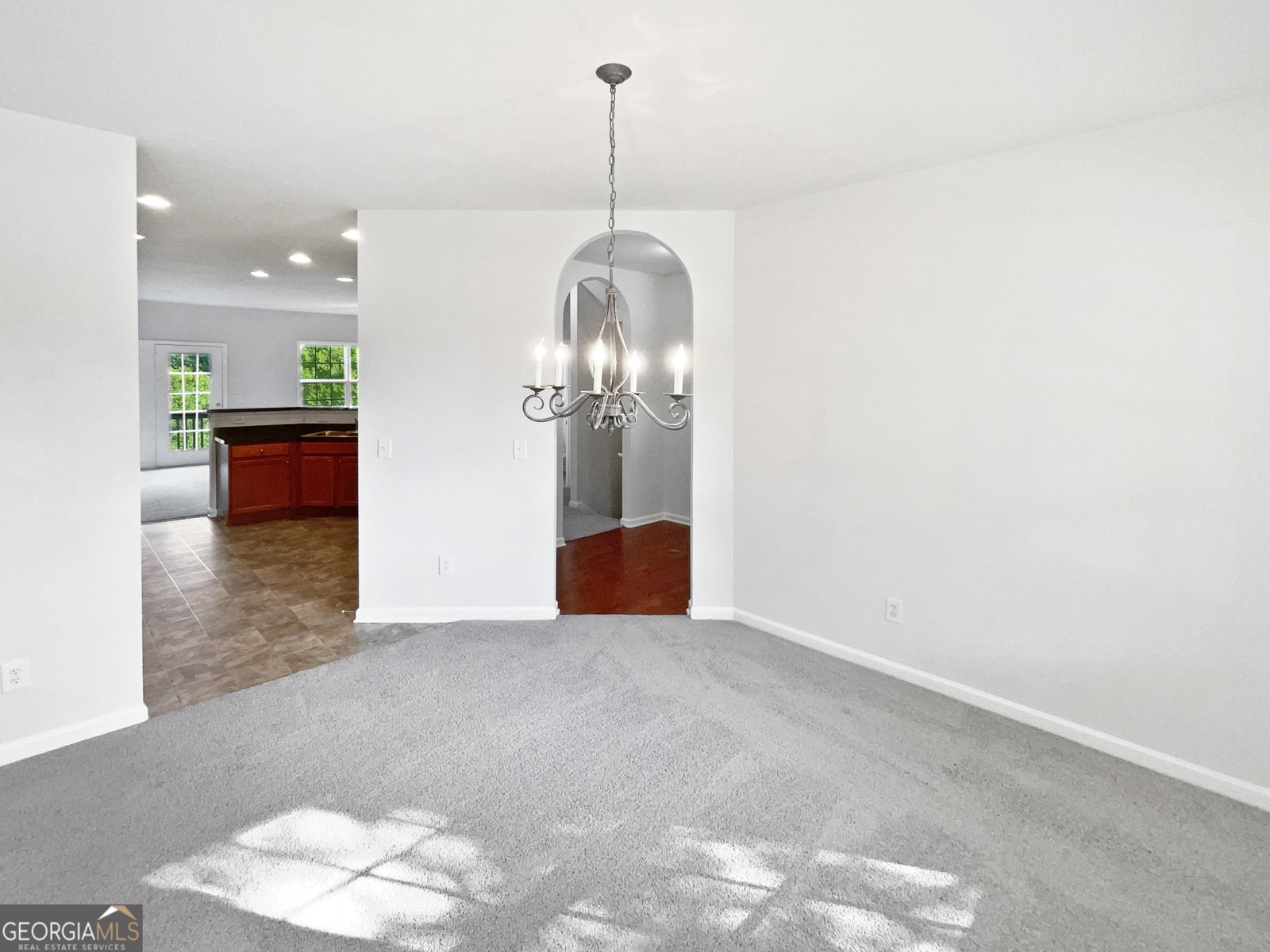 2438 Suwanee Pointe Drive Lawrenceville - 24