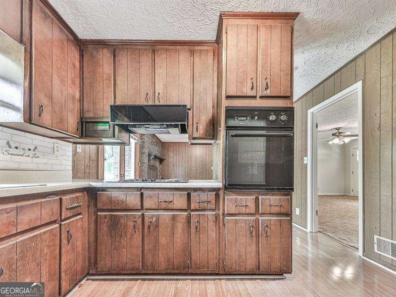 10381 Cherokee Drive Canton - 14