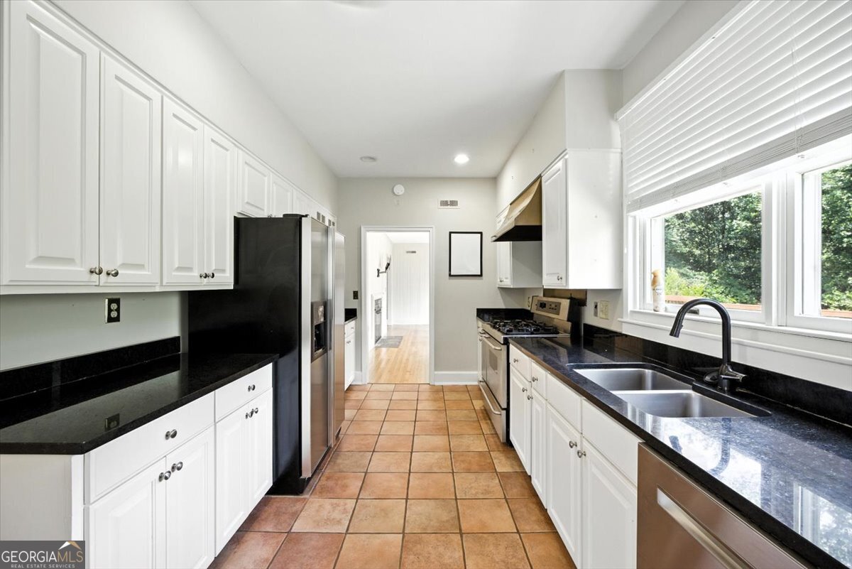 458 Pierce Avenue Macon - 17