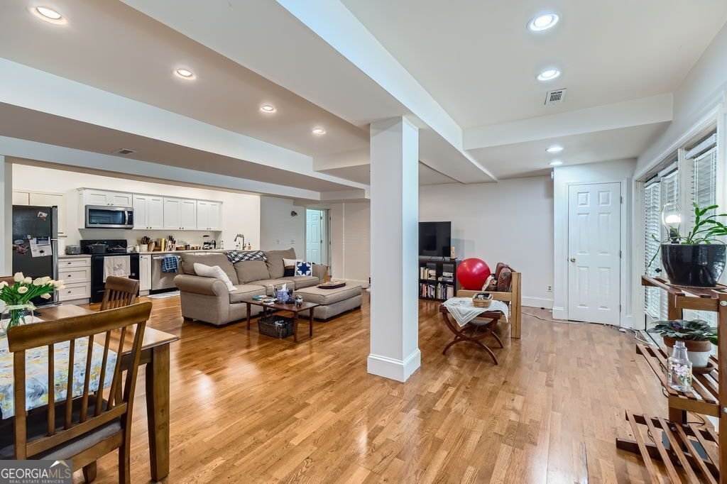 350 Lamplighter Lane Marietta - 19