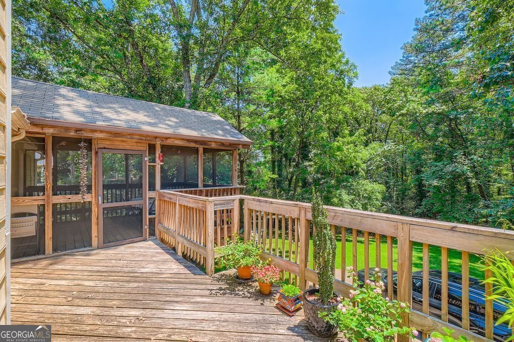 350 Lamplighter Lane Marietta - 24