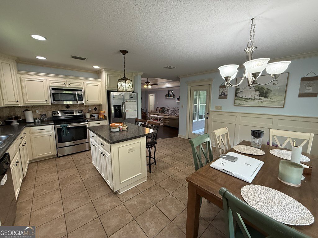 4247 Shadow Garden Drive Hahira - 4