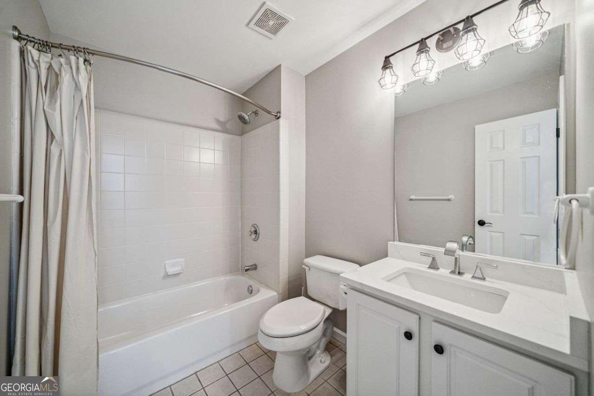 3845 OVERLAKE Drive Cumming - 16