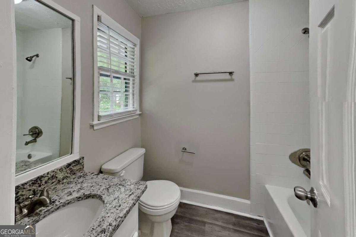 650 Lake Forest Court Roswell - 12