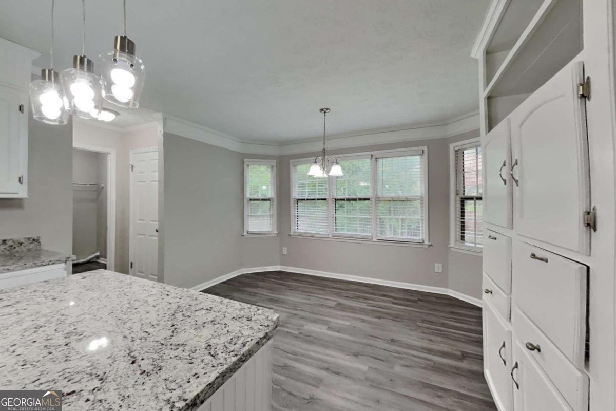 650 Lake Forest Court Roswell - 6