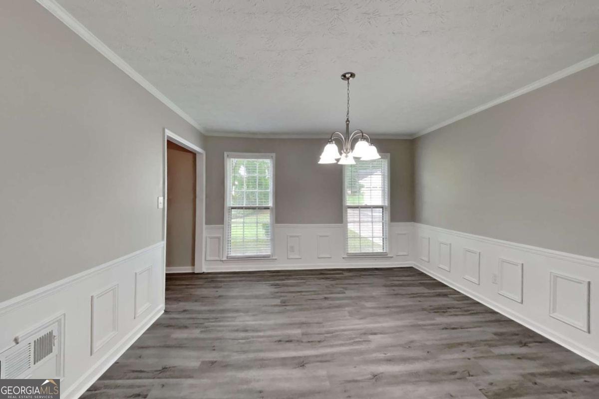 650 Lake Forest Court Roswell - 7
