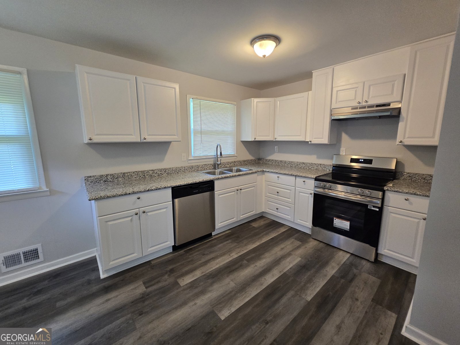 993 Roosevelt Drive Atlanta - 7