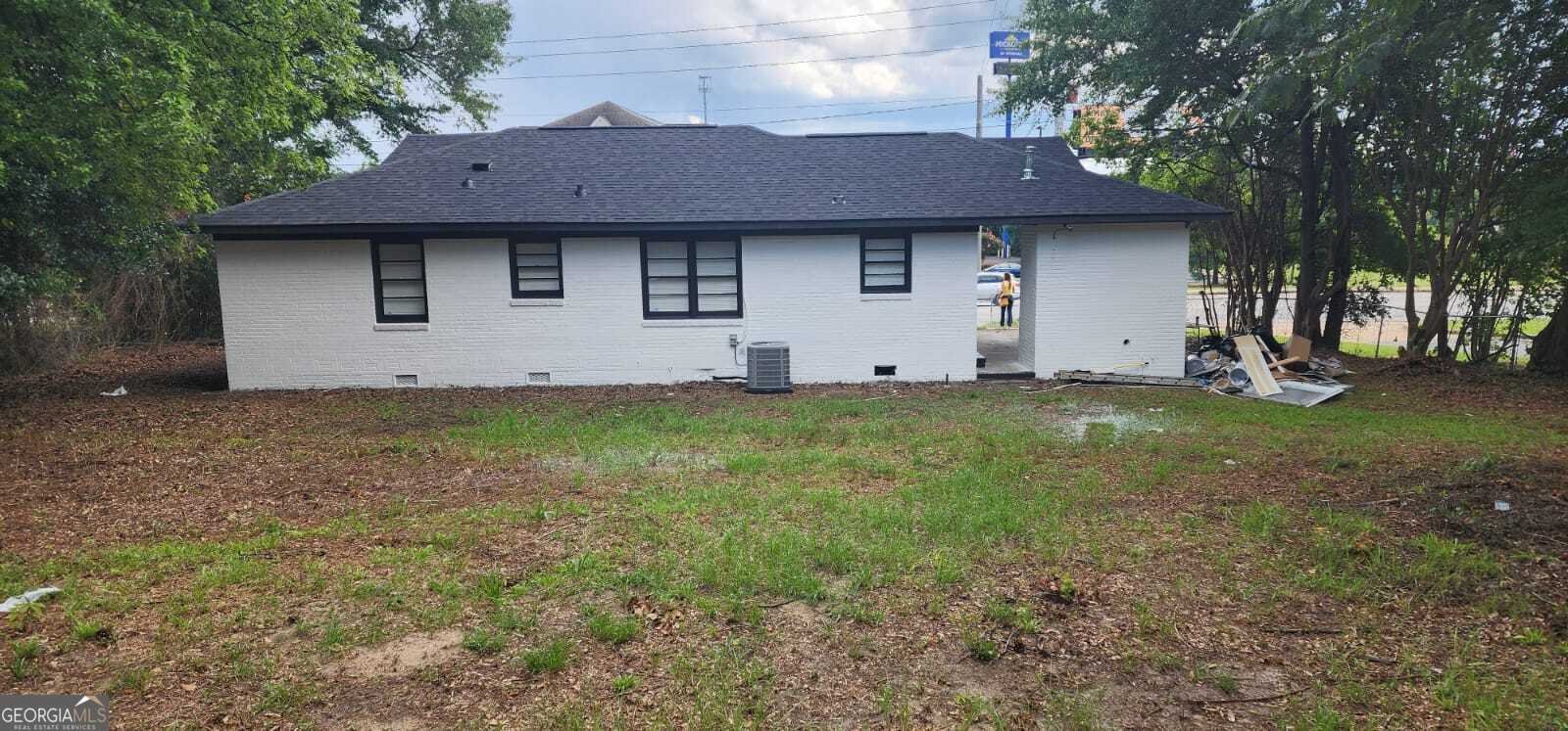 4003 SAINT MARYS Road Columbus - 16