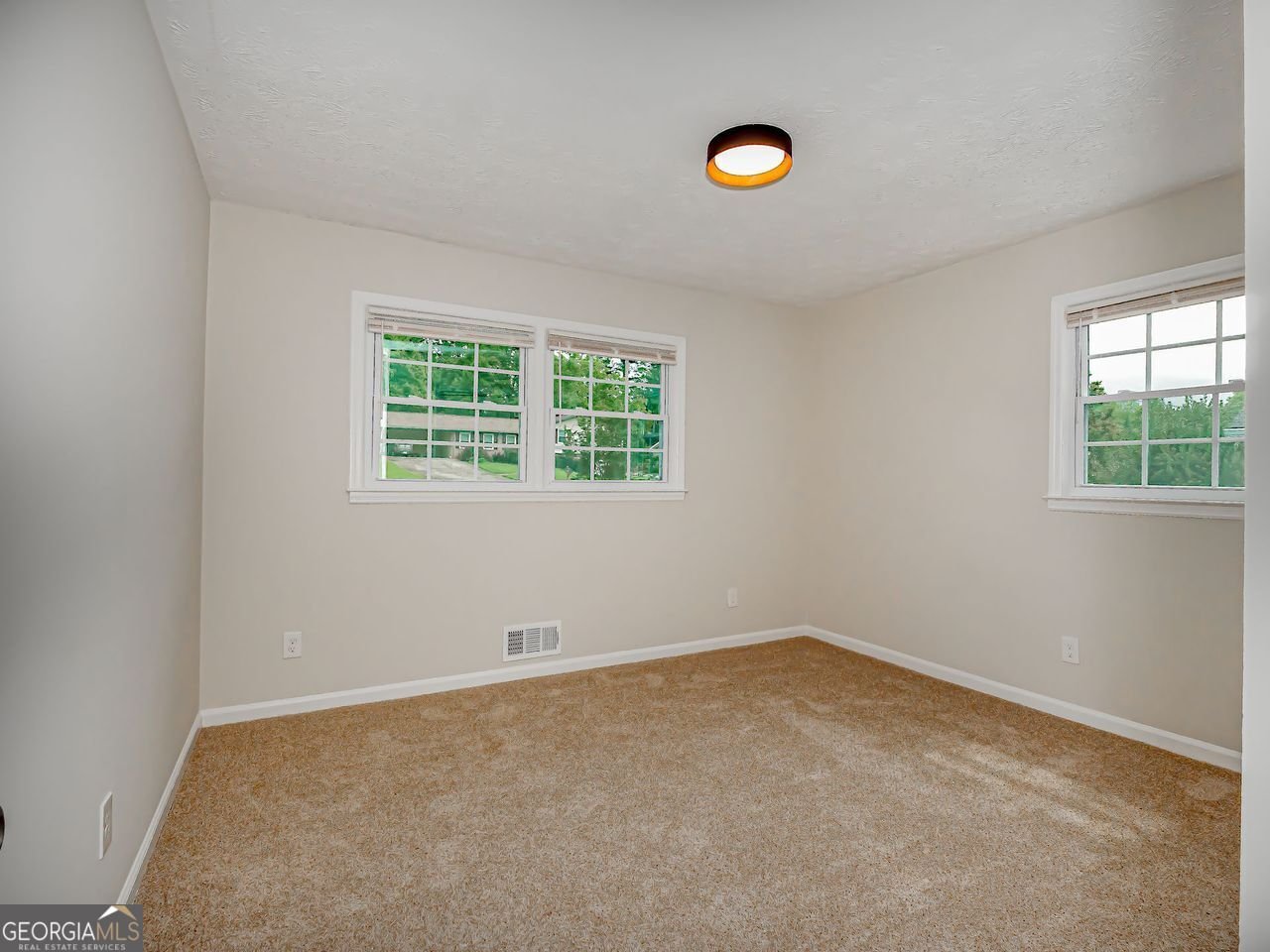4601 LINDSEY Drive Powder Springs - 19