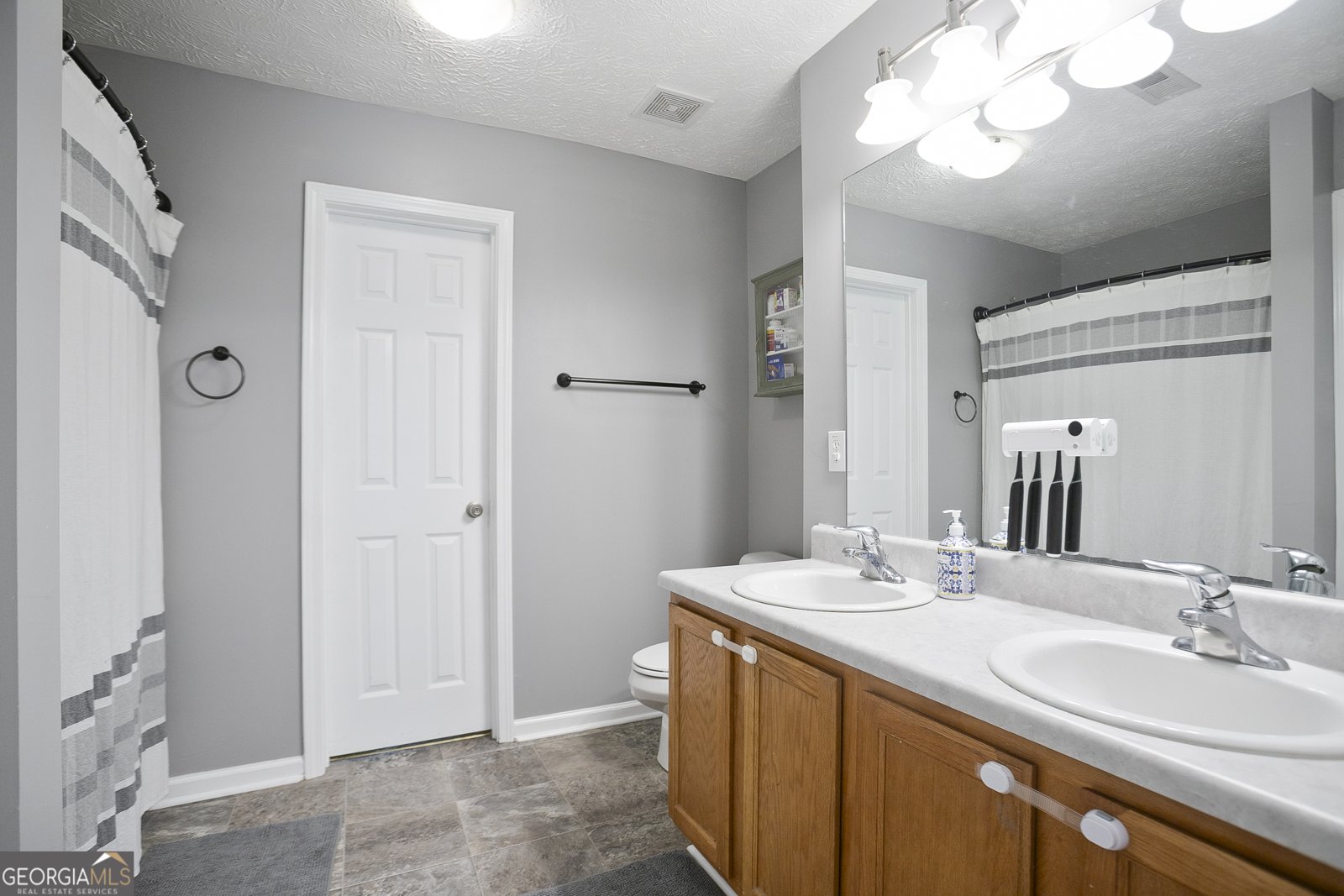 8340 Highway 54 Sharpsburg - 17