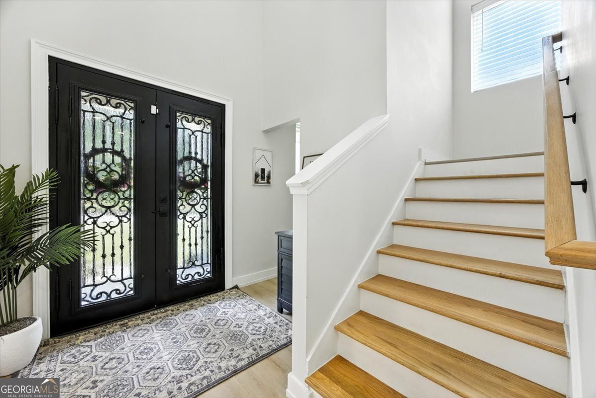 100 100 Lakeside Drive Forsyth - 15