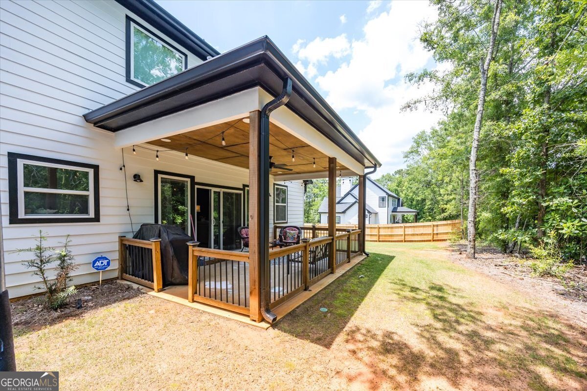 100 100 Lakeside Drive Forsyth - 25