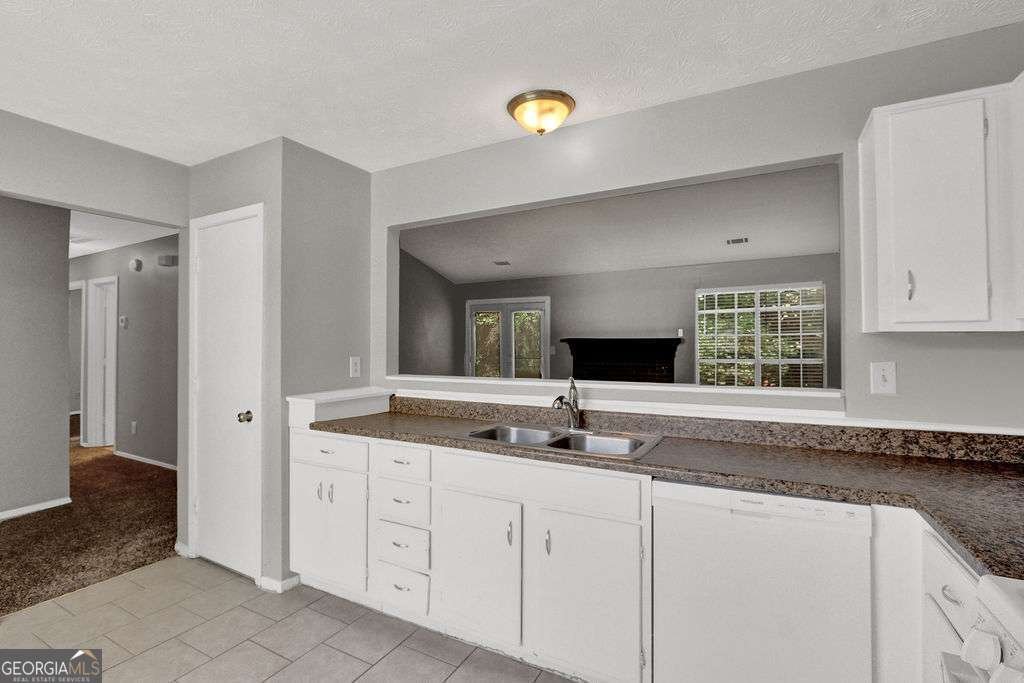 1234 Wellhouse Walk Stone Mountain - 15