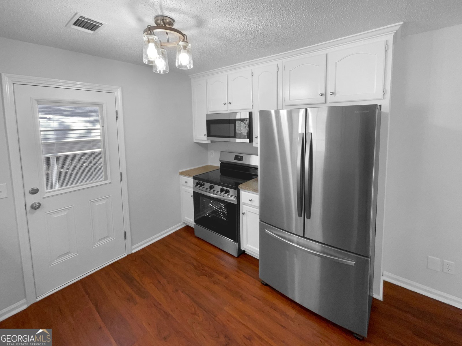 2827 2827 Gillsville Highway Gainesville - 18