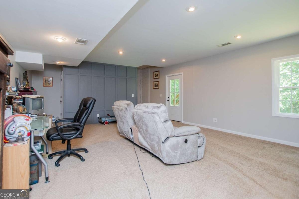 301 East Highway 5 Roopville - 39