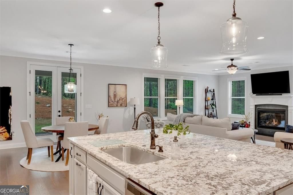 174 Vandiver Court Acworth - 1