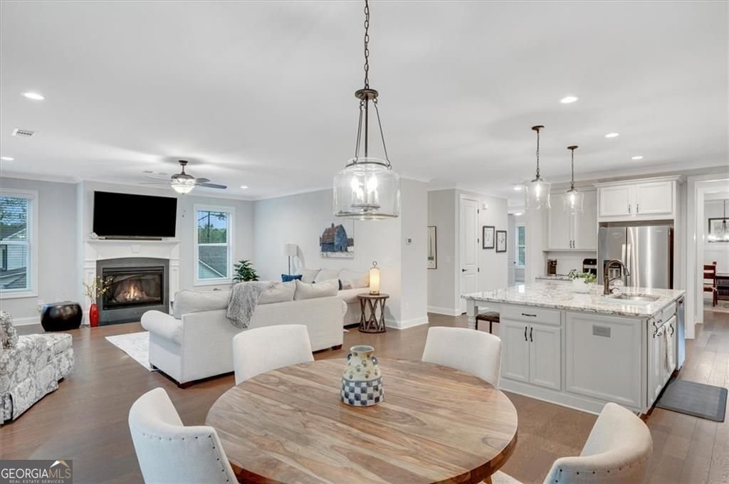 174 Vandiver Court Acworth - 2