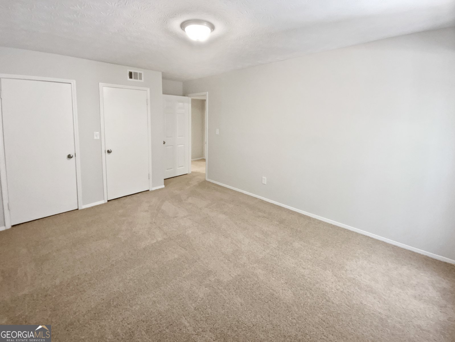501 Vicksburg Place Sandy Springs - 1