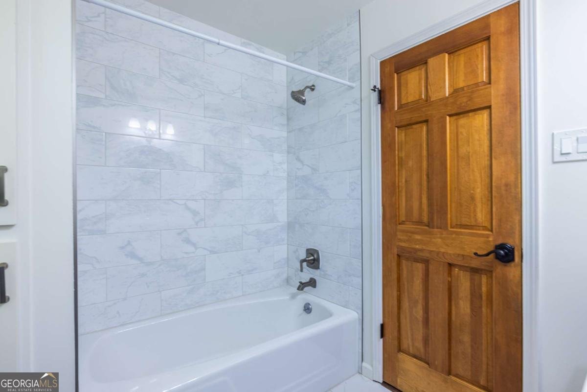 1393 Sagewood Circle Stone Mountain - 13
