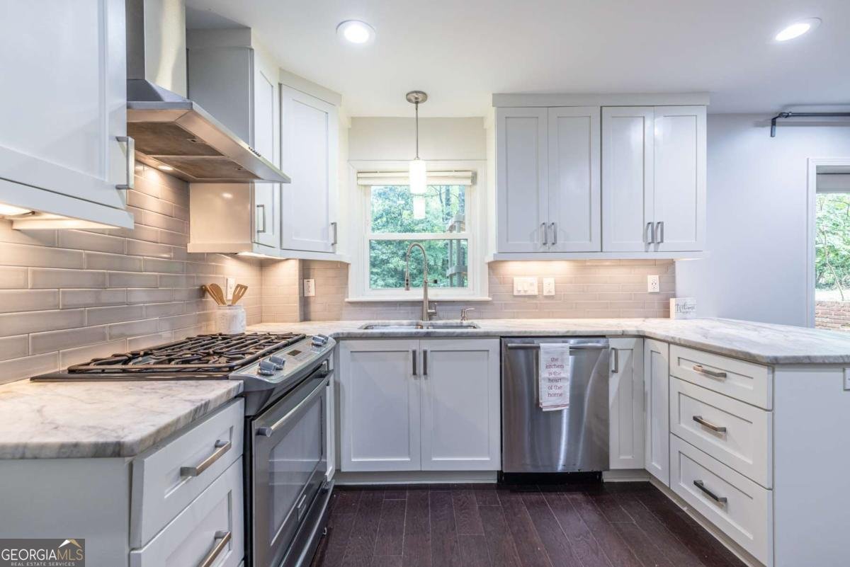 1393 Sagewood Circle Stone Mountain - 22