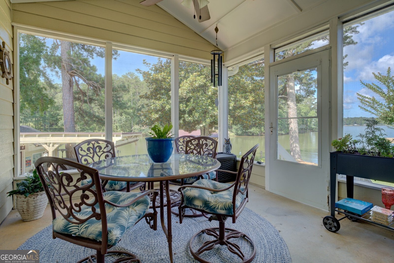 8950 Jackson Lake Road Monticello - 37
