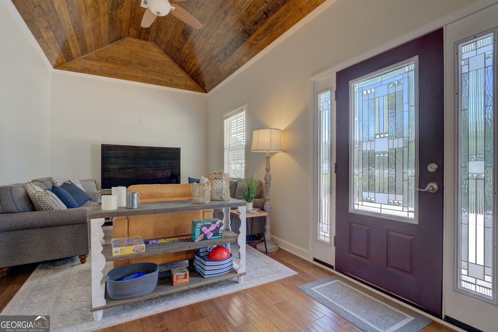 8950 Jackson Lake Road Monticello - 43
