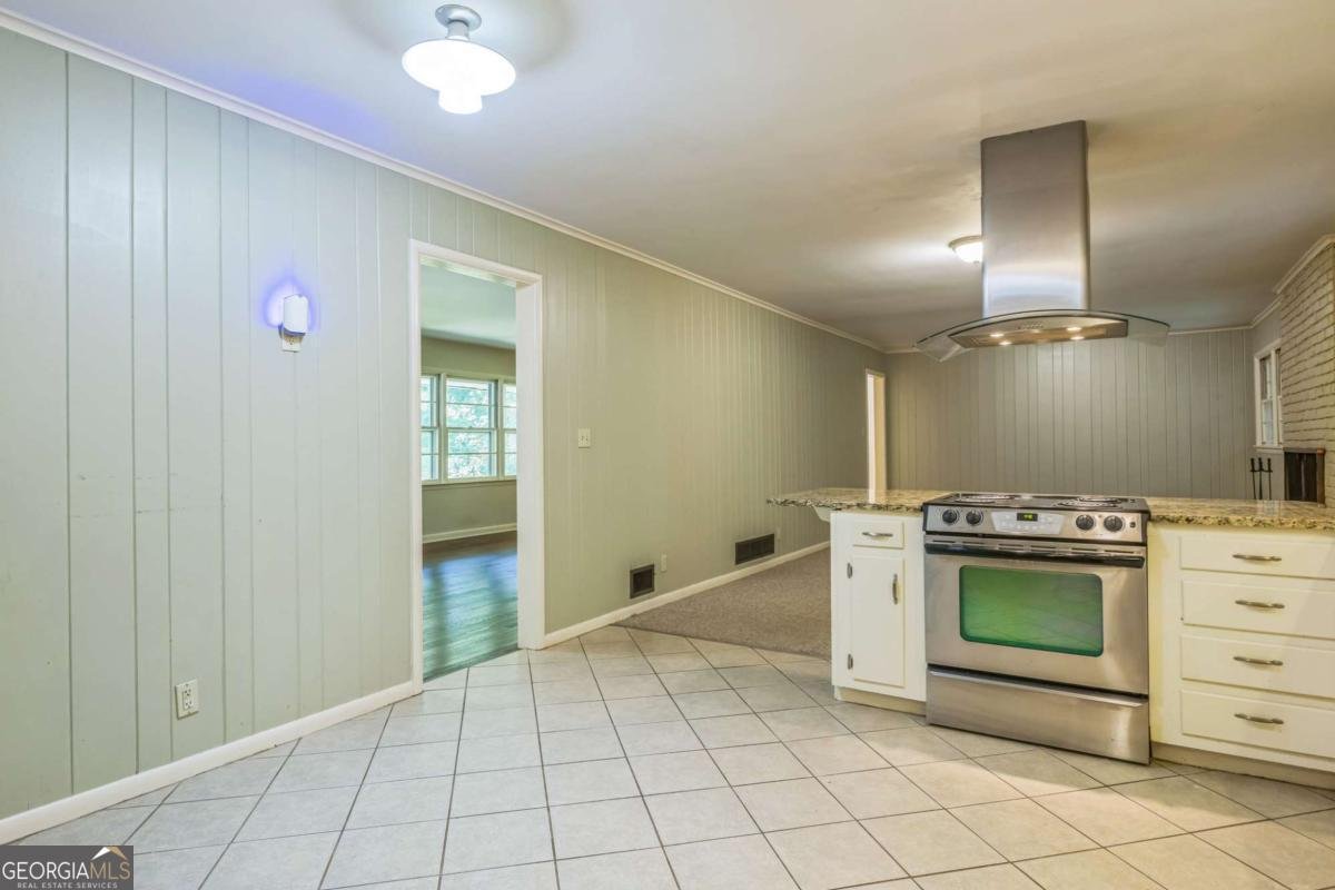1646 Rainier Falls Drive Atlanta - 11