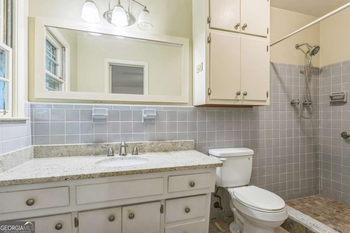 1646 Rainier Falls Drive Atlanta - 13