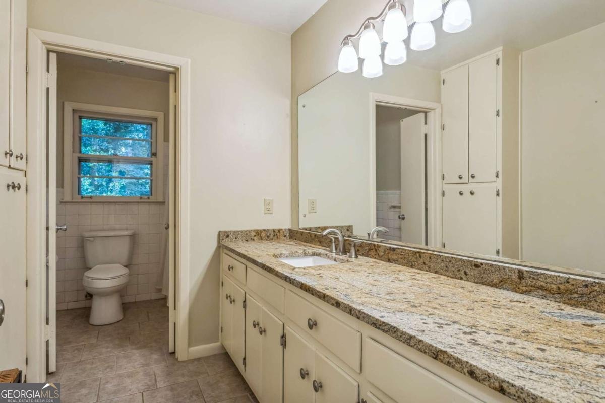 1646 Rainier Falls Drive Atlanta - 14