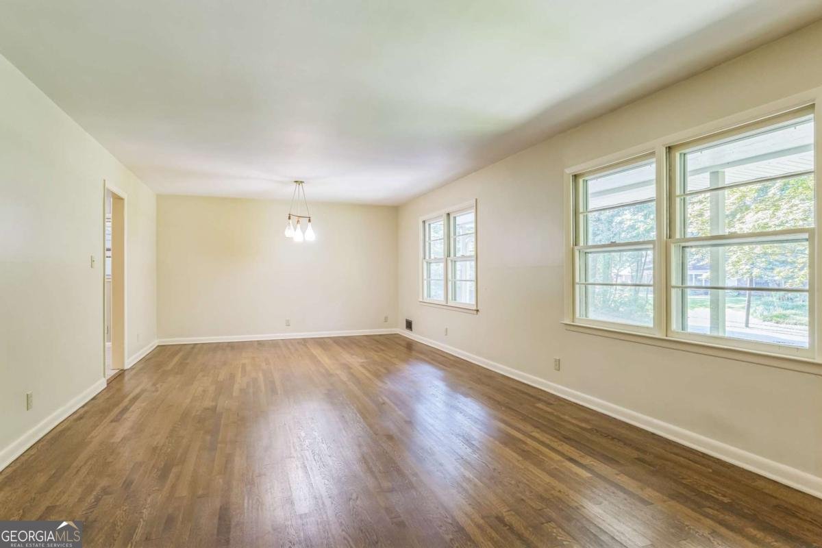 1646 Rainier Falls Drive Atlanta - 17