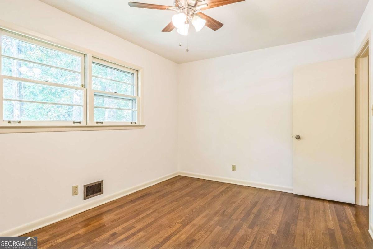 1646 Rainier Falls Drive Atlanta - 21