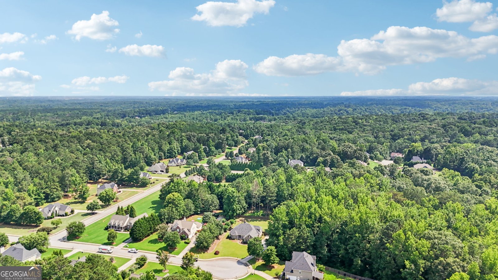 320 Silverbell Lane Sharpsburg - 1
