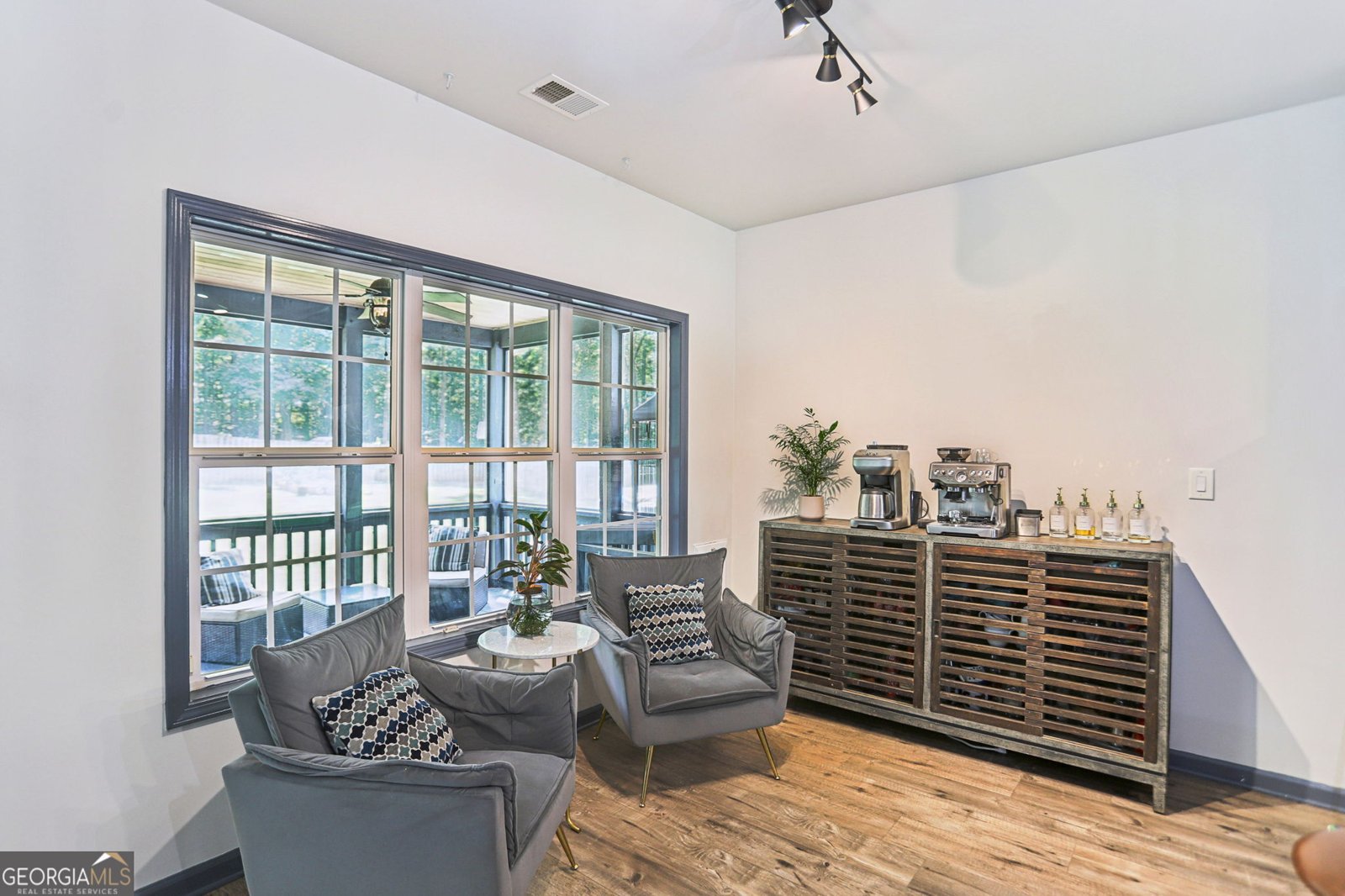 320 Silverbell Lane Sharpsburg - 21