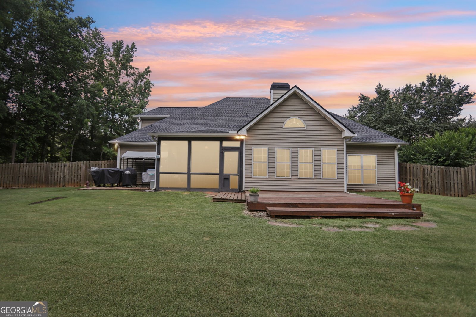 320 Silverbell Lane Sharpsburg - 45