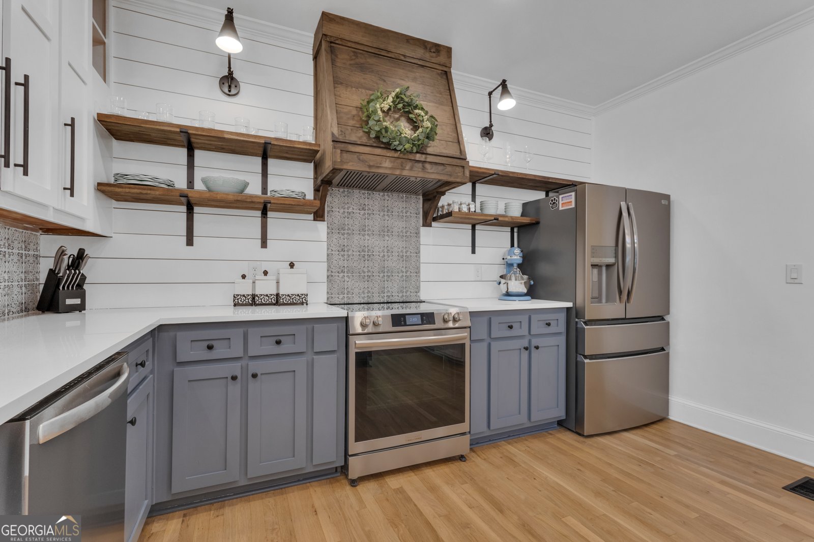 425 Birkdale Drive Fayetteville - 18