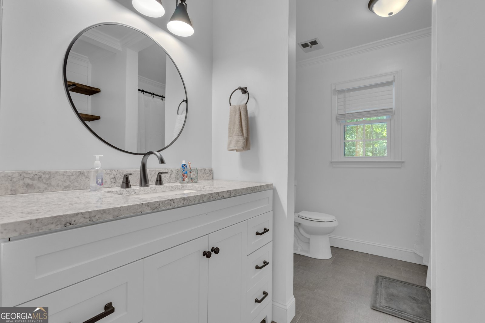 425 Birkdale Drive Fayetteville - 37