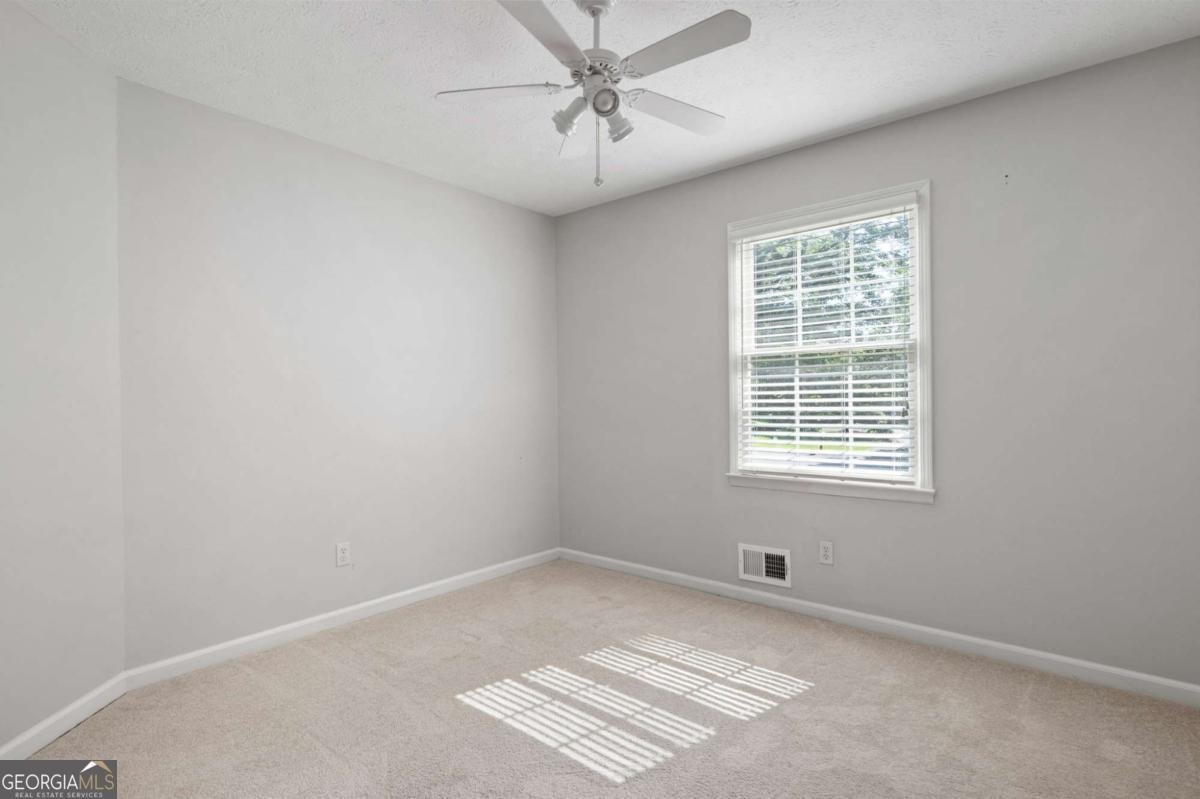 2880 2880 BRETT Circle Acworth - 16