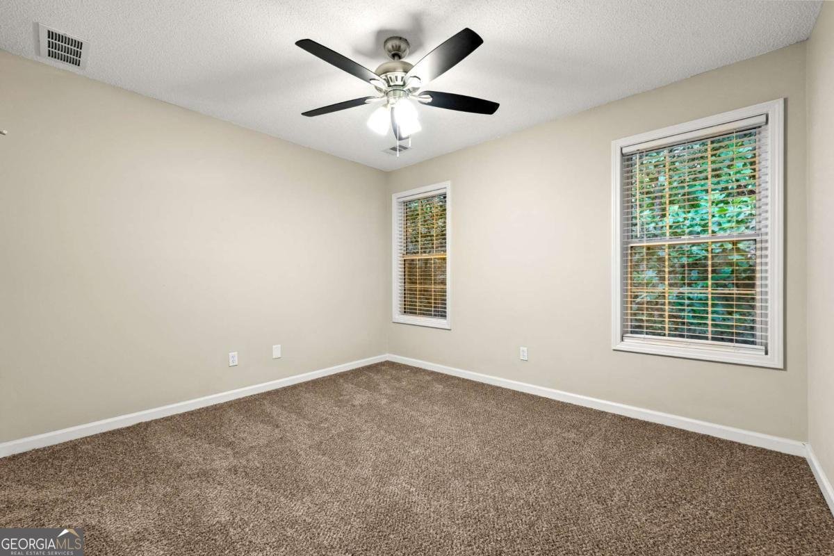 2004 Township Drive Woodstock - 10