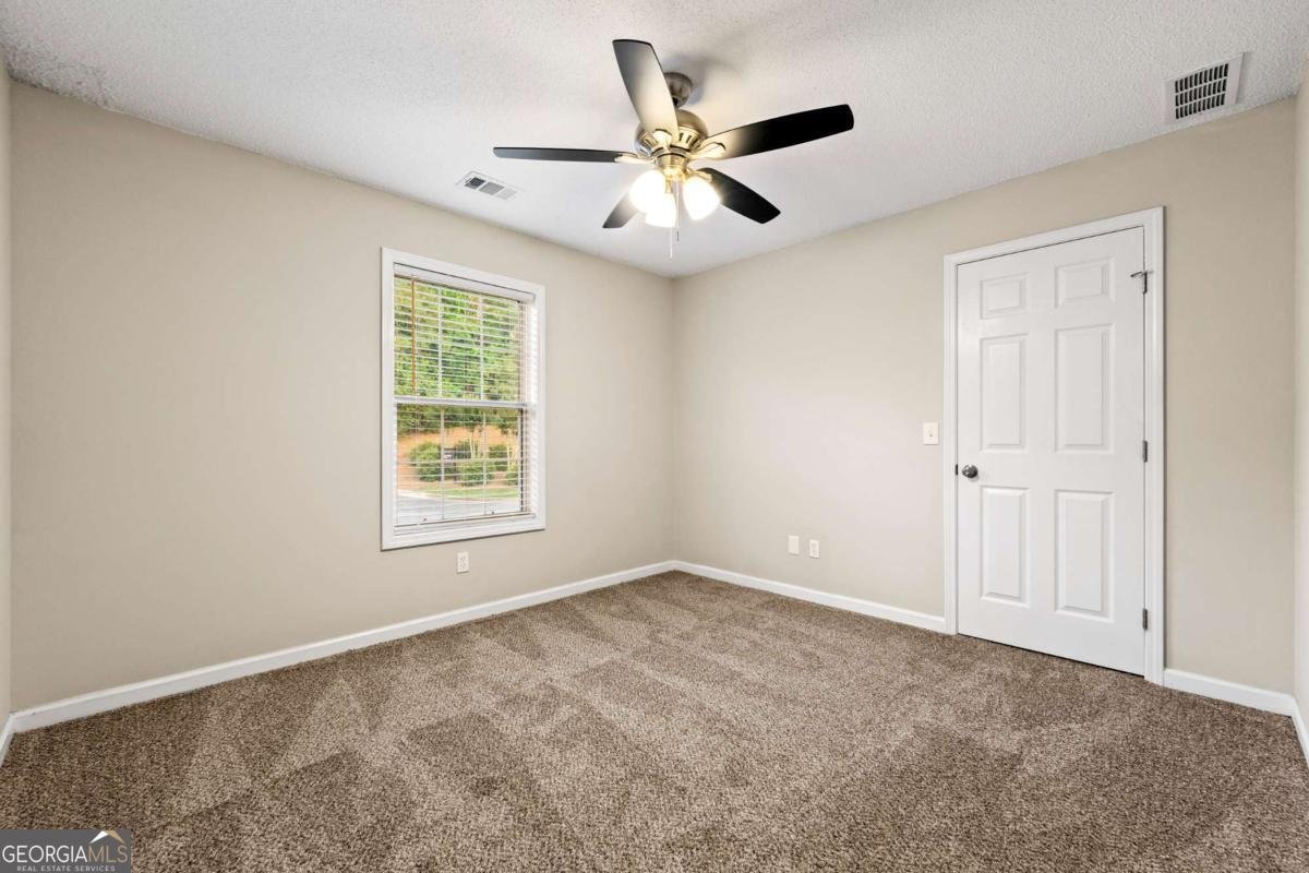2004 Township Drive Woodstock - 8