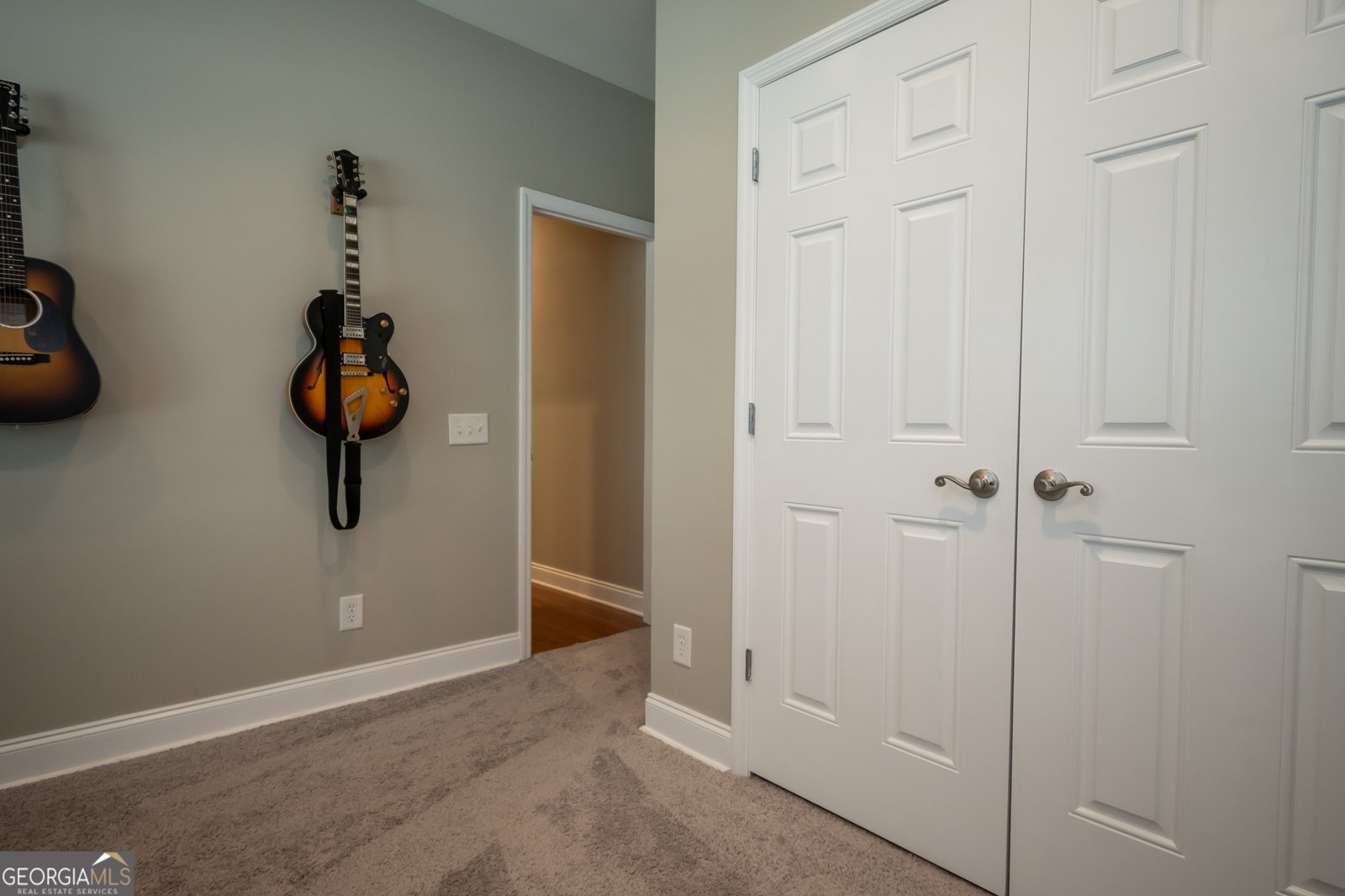 65 Overlook Drive Hull - 12