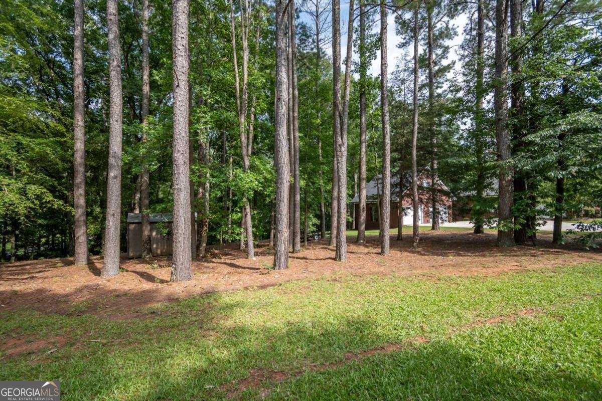 65 Overlook Drive Hull - 17
