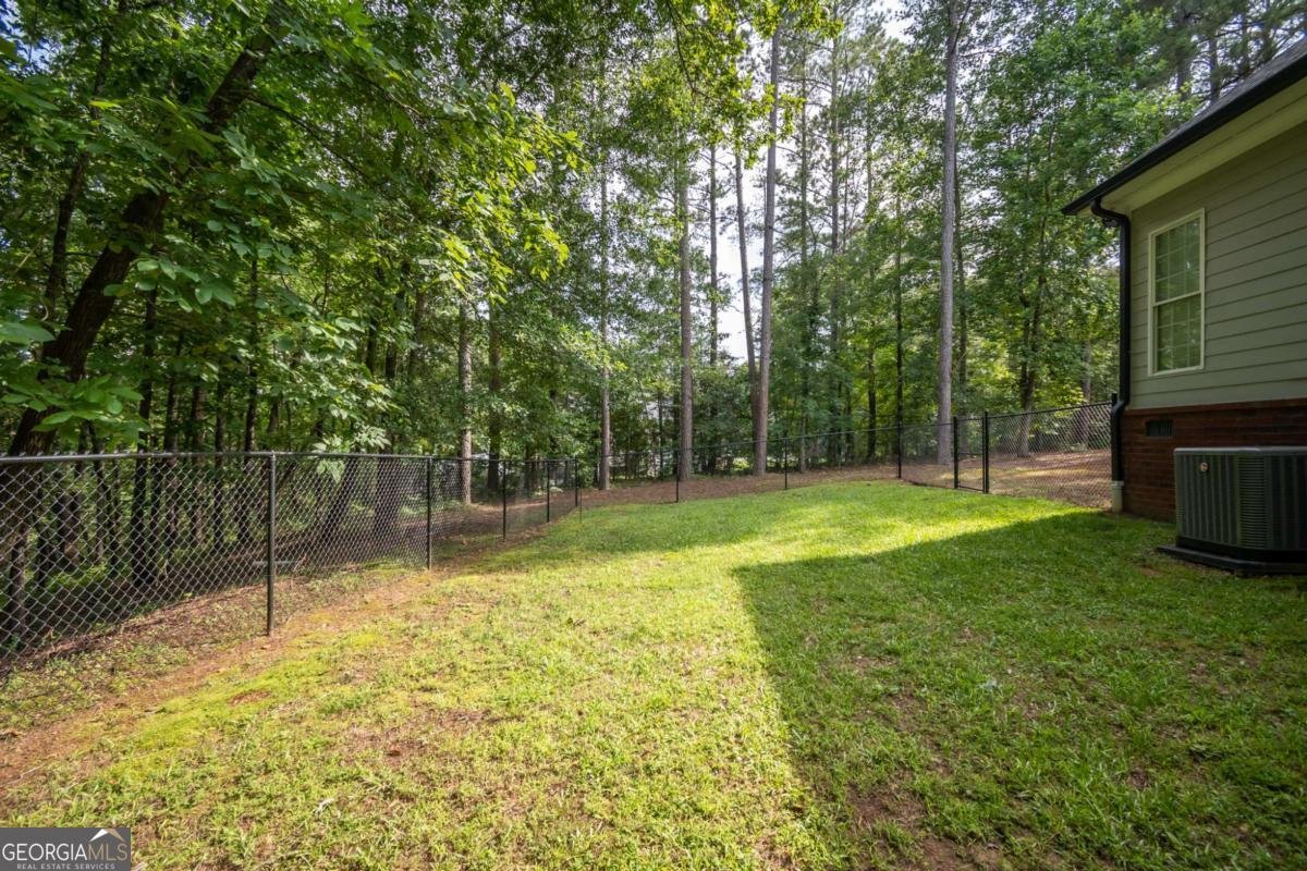 65 Overlook Drive Hull - 23