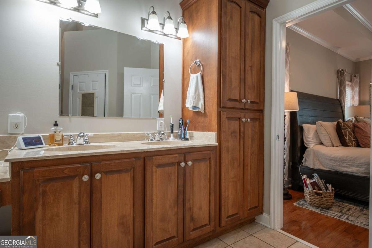 65 Overlook Drive Hull - 7