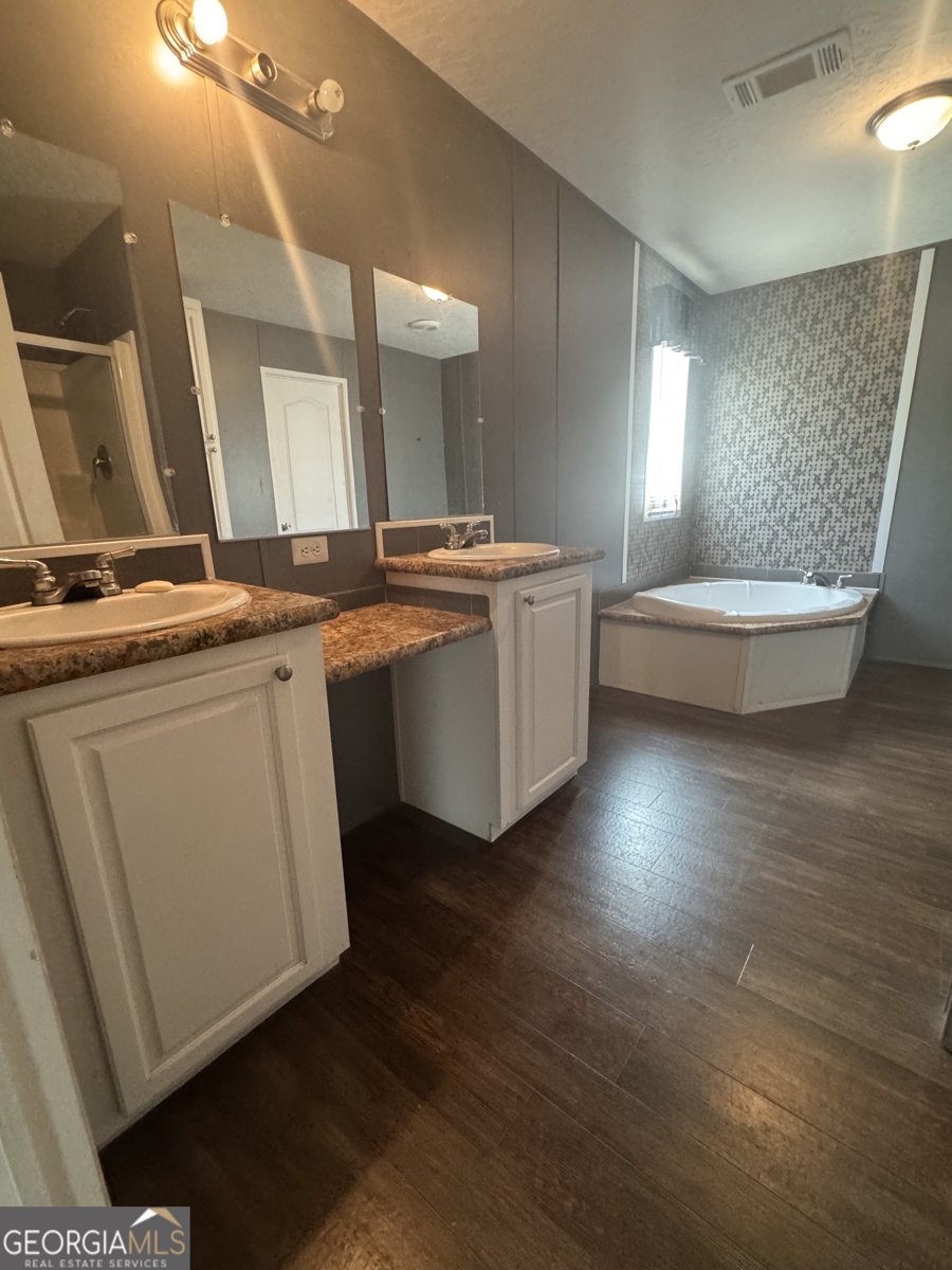 563 Sawmill Road Collins - 10