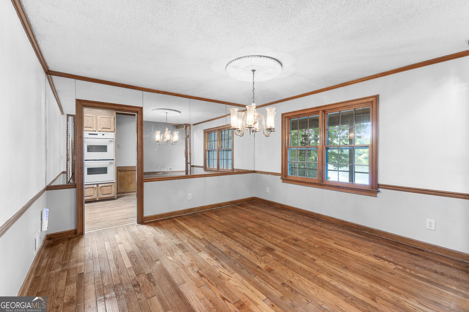 1919 Lake Lucerne Way Lilburn - 20
