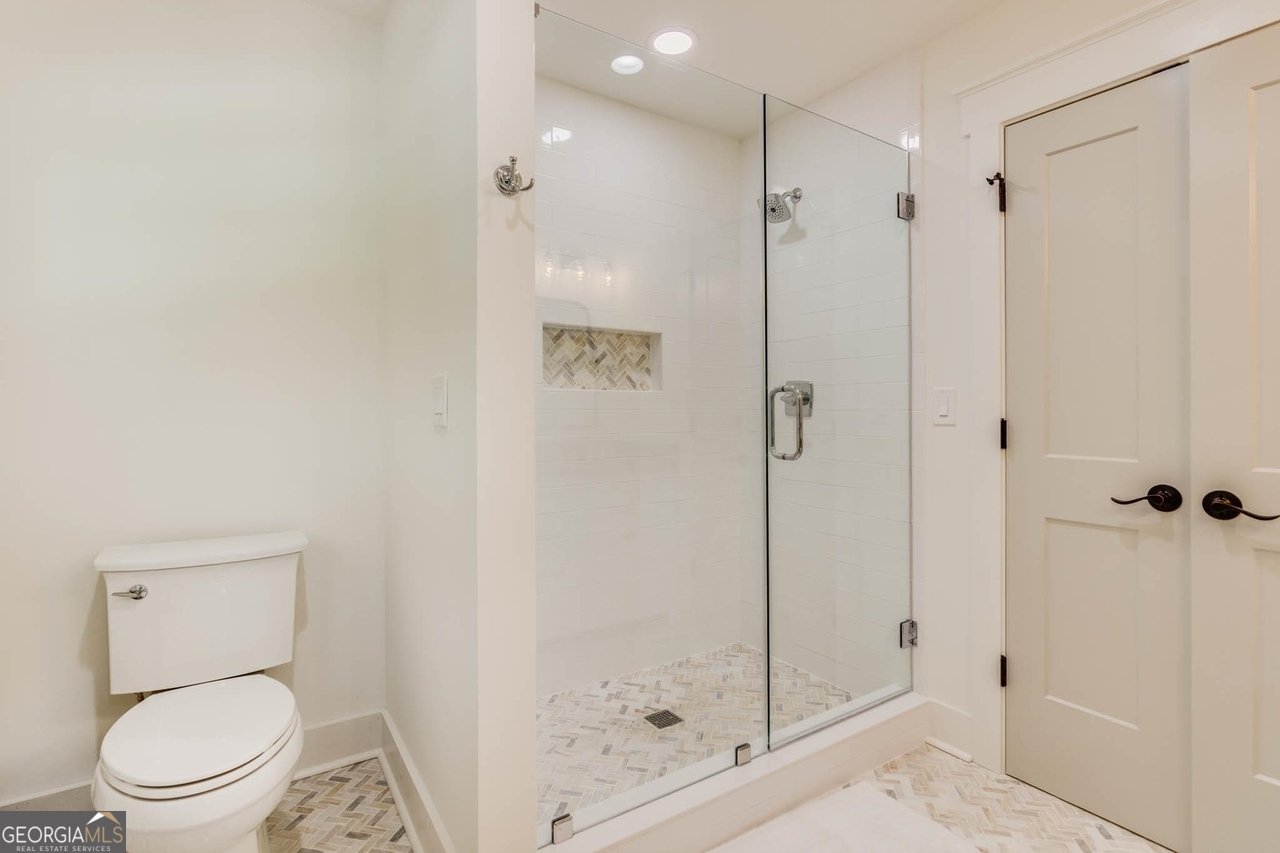 1328 Springdale Road Gainesville - 17