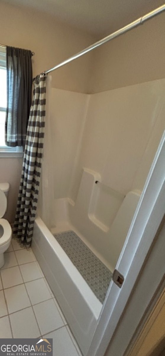 5110 J White Road Oakwood - 5