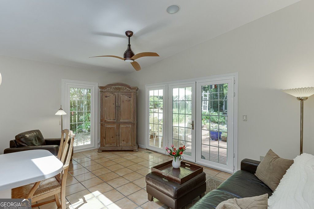 3219 Parkridge Crescent Chamblee - 17